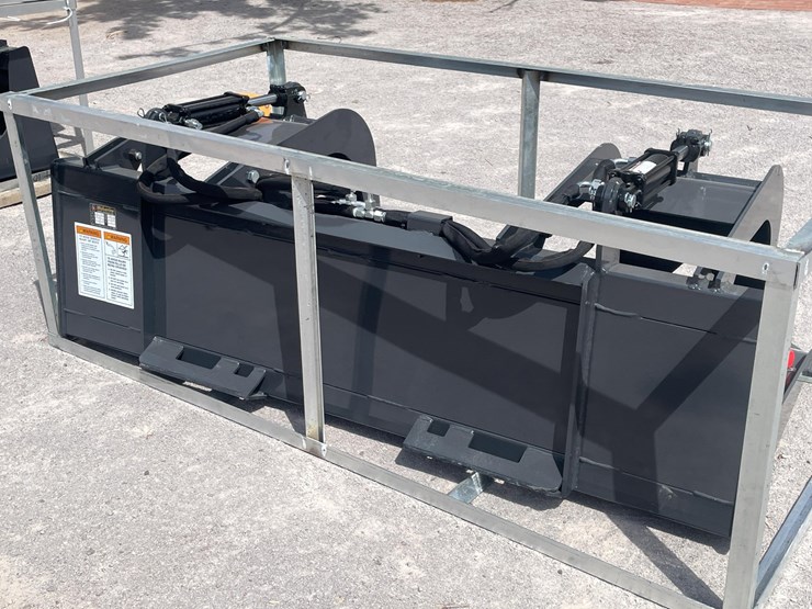 #2761-•-unused-2026-wolverine-skid-steer-grapple-bucket-attachment-image-8