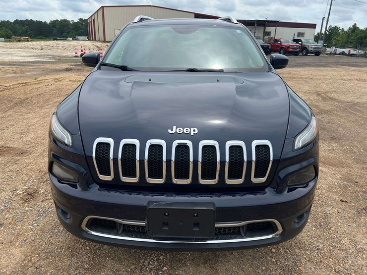 2015-jeep-cherokee-limited-image-5