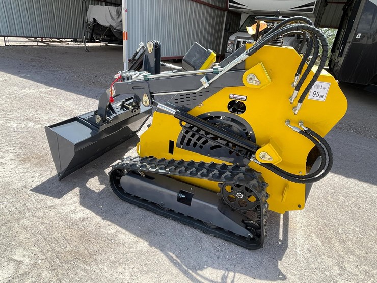 #2701-•-unused-2026-mini-skid-steer-loader-image-3