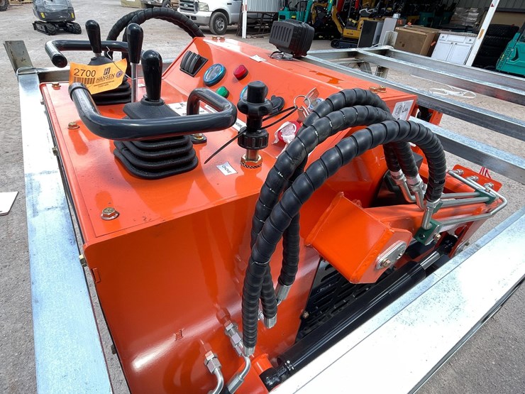 #2700-•-unused-2026-mini-skid-steer-loader-image-9