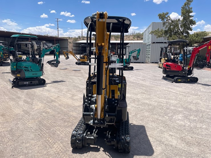 #2651-•-unused-cfg-mini-excavator-image-3