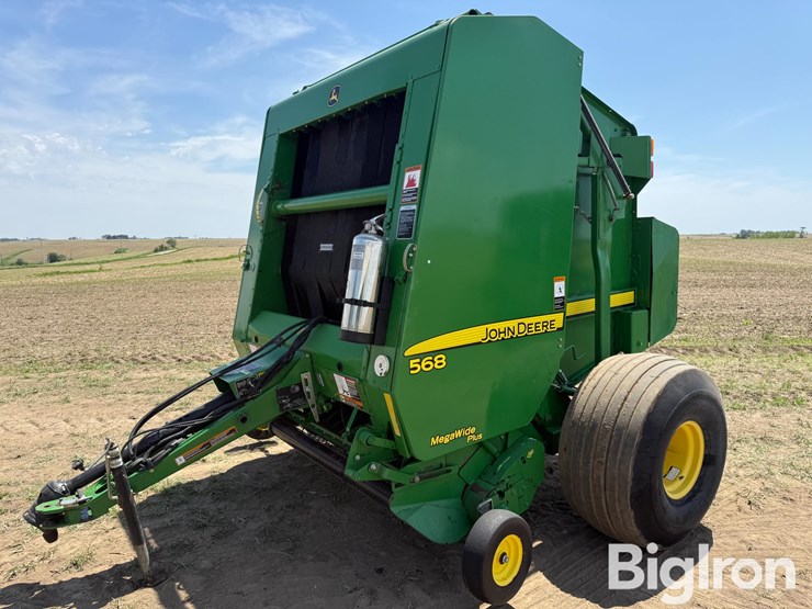2012-john-deere-568-image-1