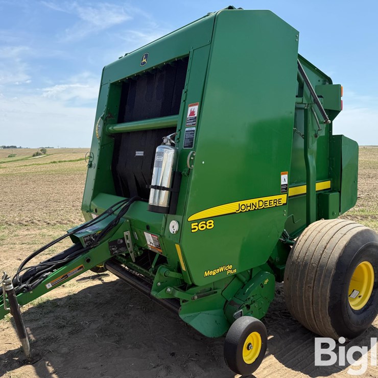 2012 JOHN DEERE 568