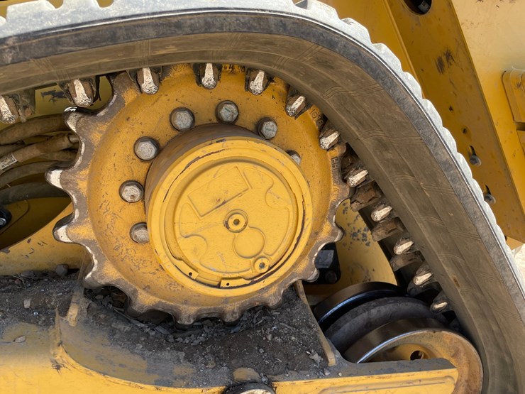 caterpillar-279d3-image-24