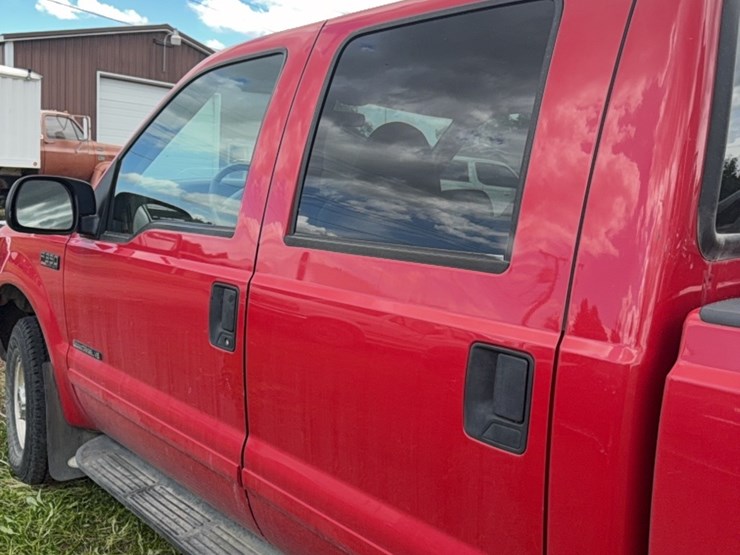 2001-ford-f350-image-36