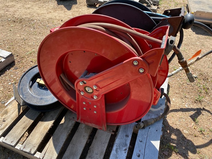 #7444-•-(5)-hose-reels-(antigo,-wi)-image-12