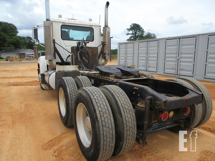 2005-mack-ch600-image-4