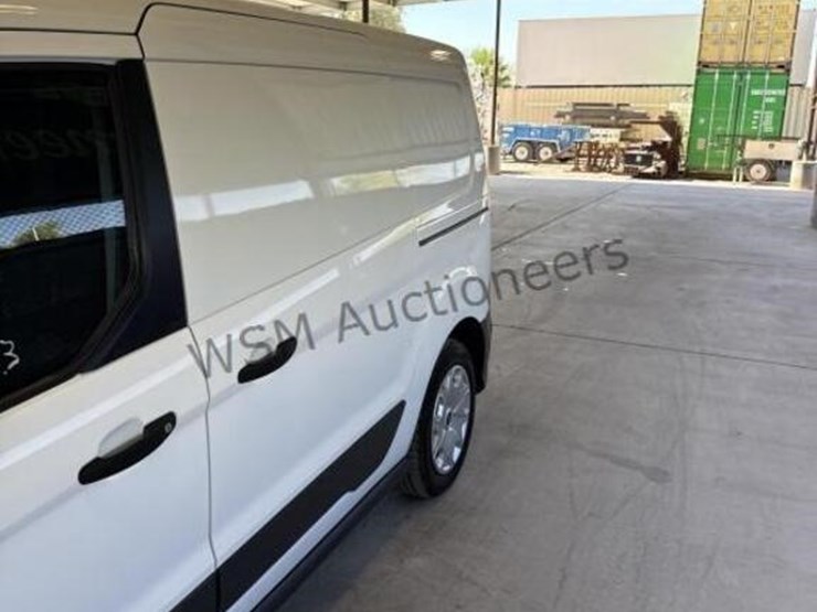 2015-ford-transit-connect-image-5