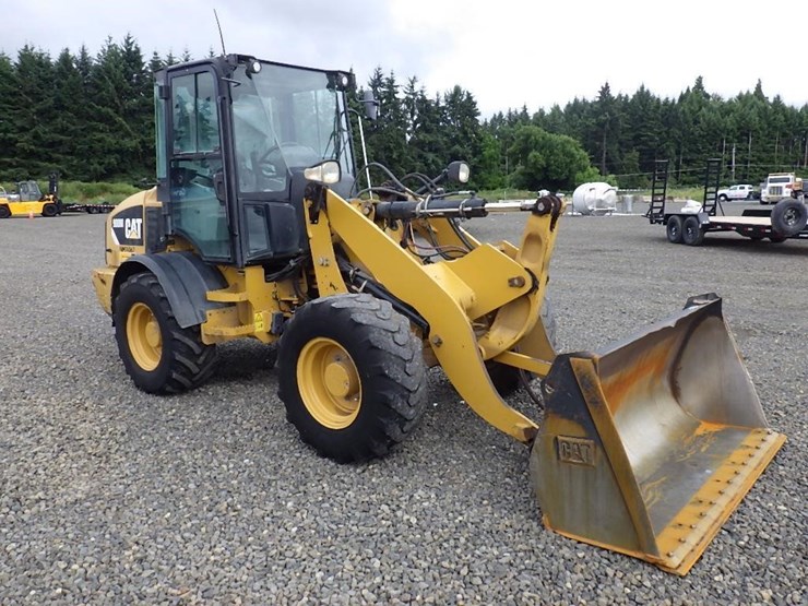 caterpillar-908m-image-3