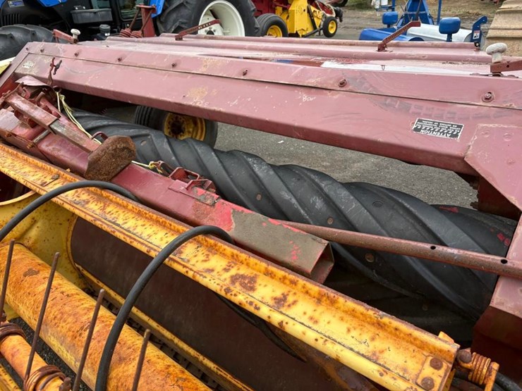 new-holland-488-image-4