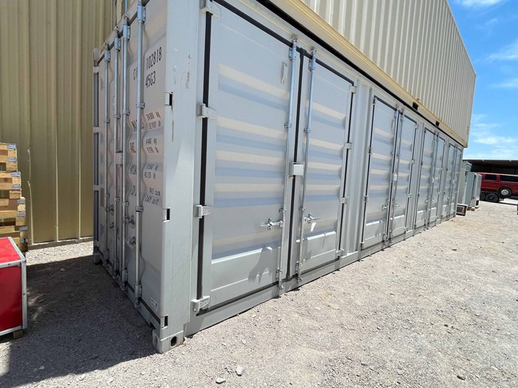 #100-•-40'-high-cube-multi-door-container-image-28