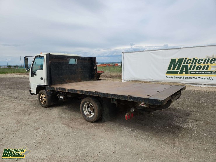 2007-gmc-w4500-image-3