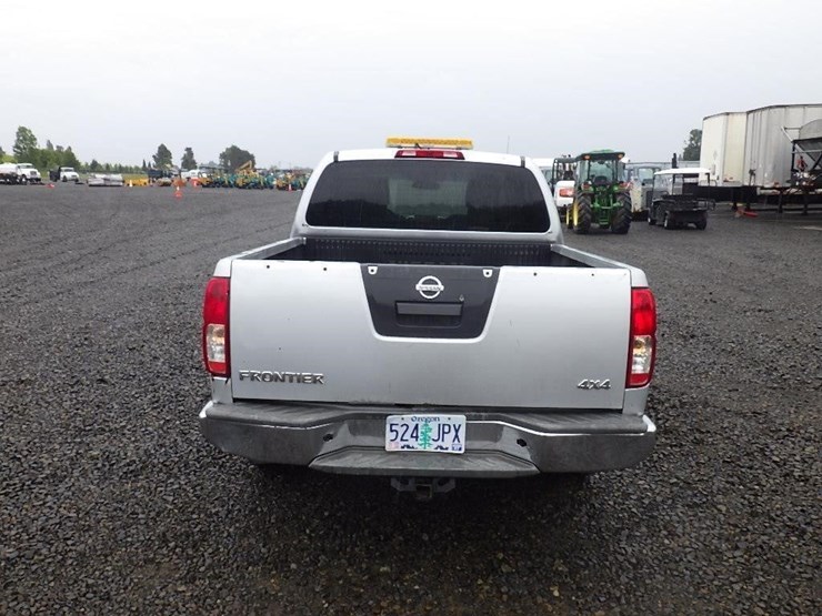 2014-nissan-frontier-image-6
