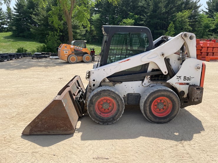 2013-bobcat-s650-image-8