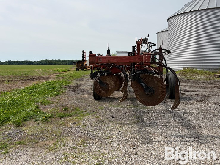 p&h-11-knife-anhydrous-applicator-image-8