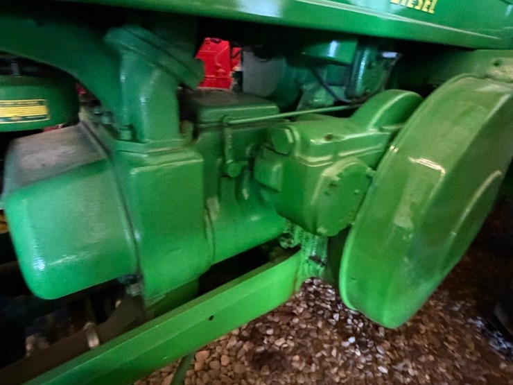 john-deere-r-image-23