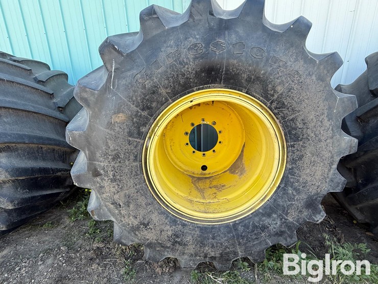 firestone-1250/45-32-tire-&-rim-image-1