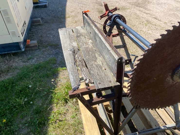#7064-•-belt-driven-buzz-cut-saw-(deerbrook,-wi)-image-14