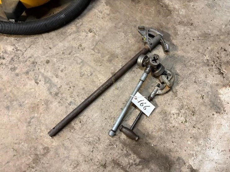 pipe-bender-&-other-tools-image-1
