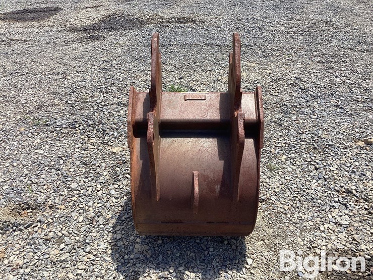 kubota-23"-excavator-bucket-image-6