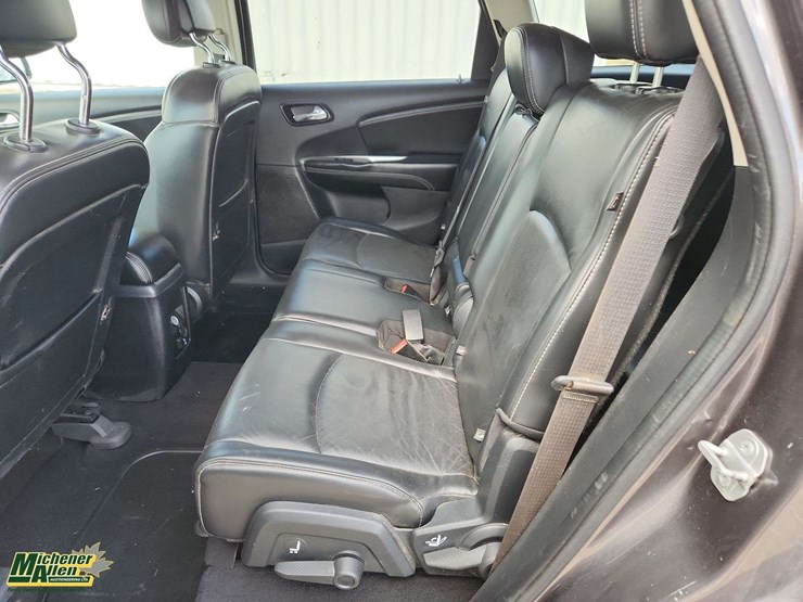 2018-dodge-journey-image-15