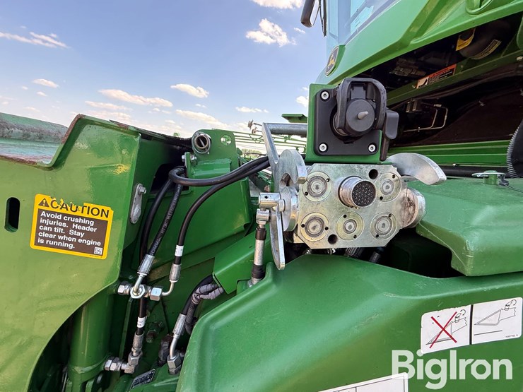 2020-john-deere-s790-image-10