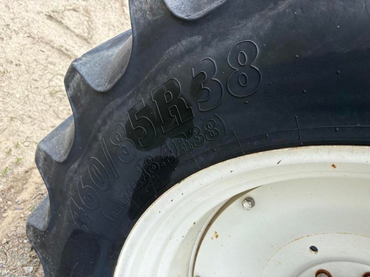 new-holland-t6050-image-14