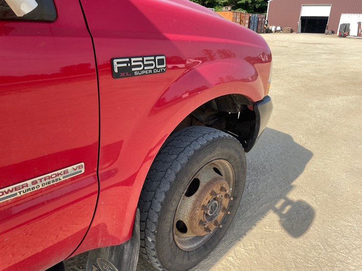 2003-ford-f550-image-33