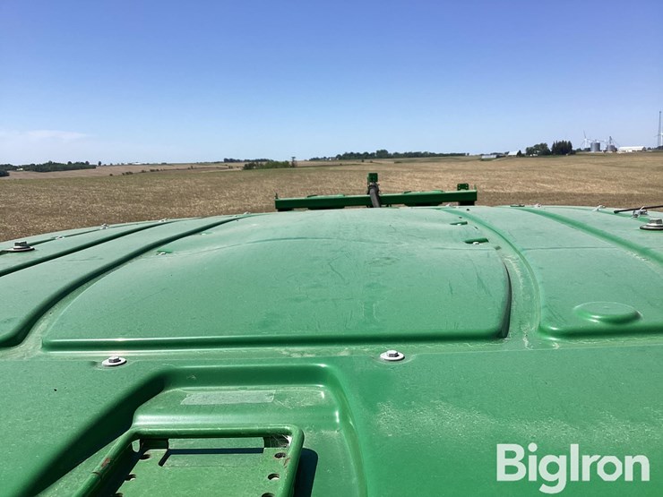 2015-john-deere-r4038-image-17