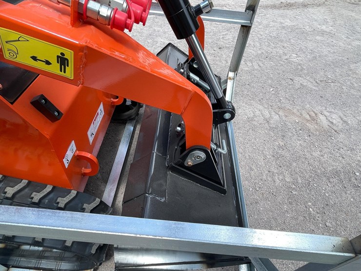 #2700-•-unused-2026-mini-skid-steer-loader-image-4