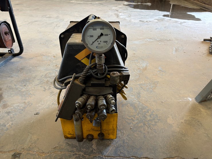 atlas-copco-10k-portable-hydraulic-power-pack-image-3