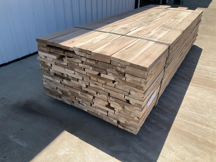 #4114-•-bundle-of-rustic-wormy-maple-lumber-image-2