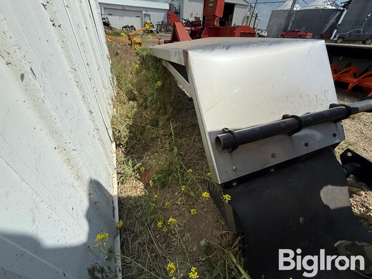 shop-built-stainless-steel-truck-fenders-image-5