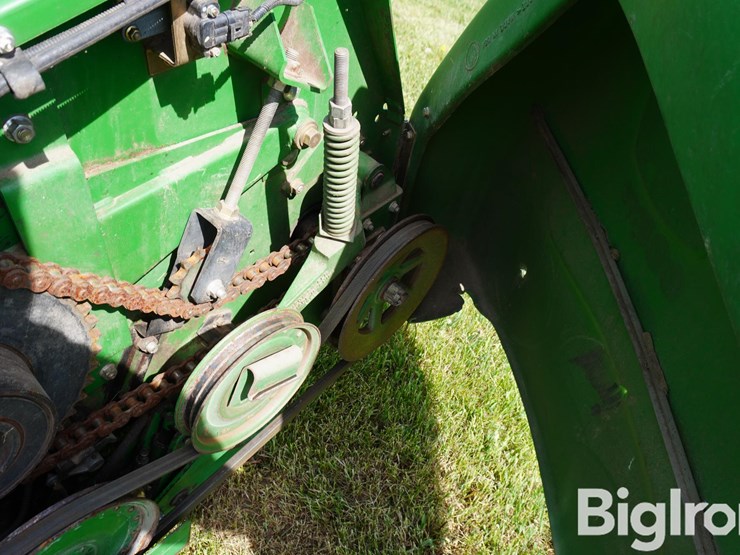 john-deere-635f-image-10