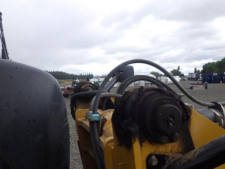 caterpillar-908m-image-22