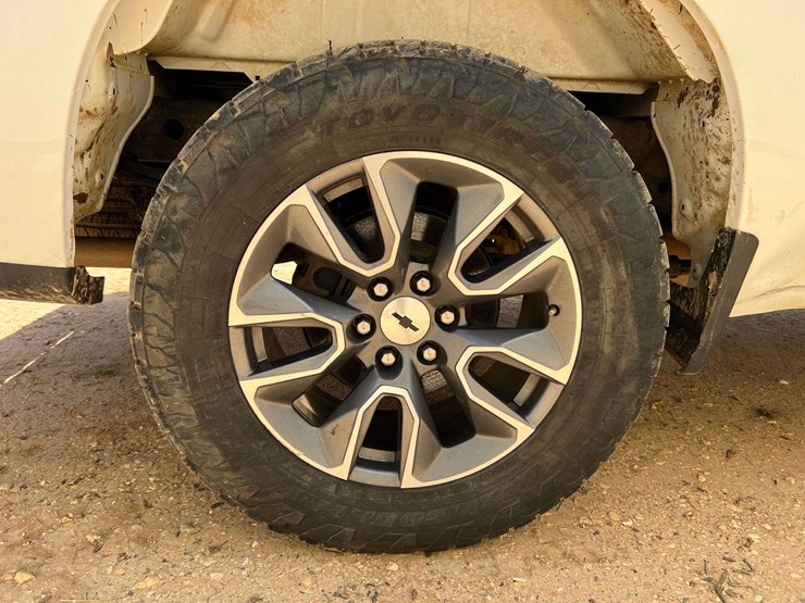 2021-chevrolet-silverado-1500-image-9