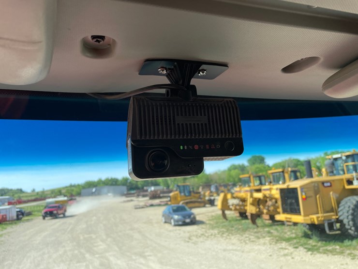 2019-kenworth-t880-image-54