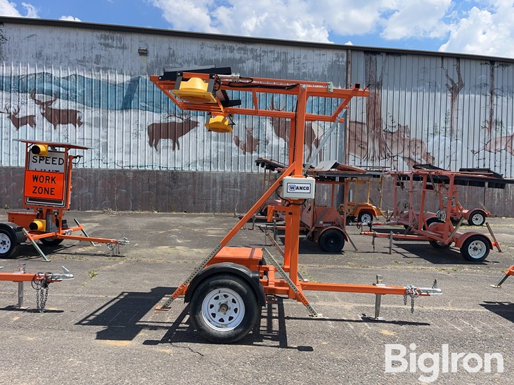 2023-wanco-traffic-control-trailered-caution-sign-image-4