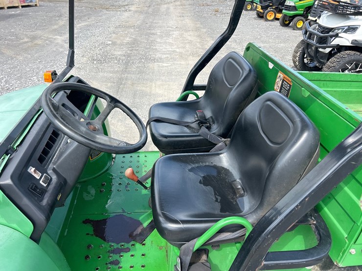 john-deere-gator-image-7
