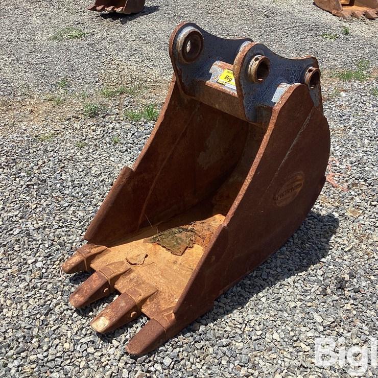 Strickland BT13W CX130 24" Excavator Bucket