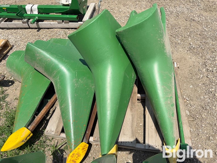 john-deere-platform-head-end-snouts-image-2