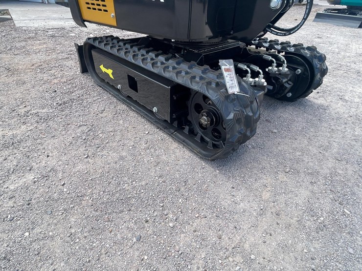 #2650-•-unused-cfg-mini-excavator-image-28
