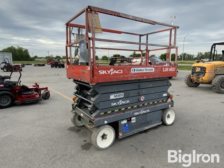 skyjack-sjiii4632-image-1