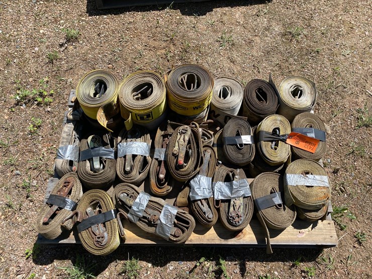 #7432-•-pallet-of-2"-ratchets-and-4"-straps-(antigo,-wi)-image-6