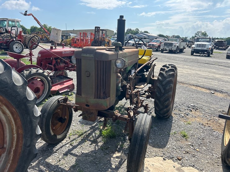 john-deere-420-image-3