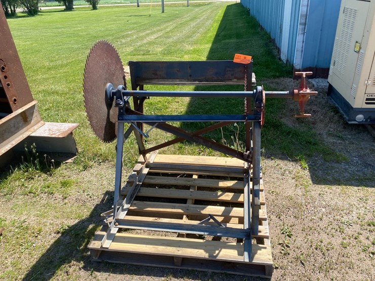 #7064-•-belt-driven-buzz-cut-saw-(deerbrook,-wi)-image-2