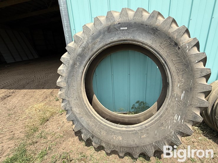 titan-hi--traction-lug-radial-r-1-520/85r42-tire-image-2