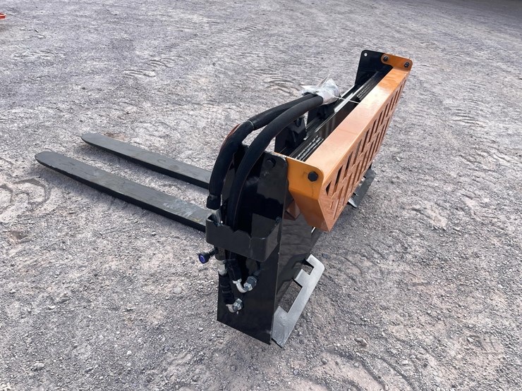 #2778-•-unused-2026-wolverine-adjustable-hydraulic-pallet-fork-attachments-image-6