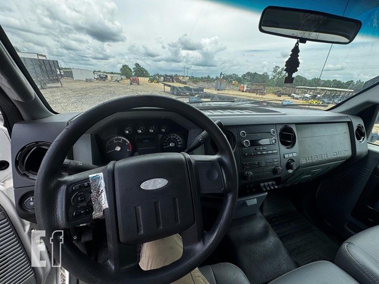 2012-ford-f350-image-7