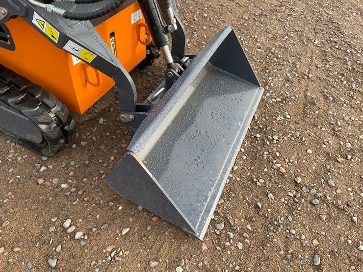 #2004-•-unused-2026-landhonor-mini-skid-steer-loader-image-5